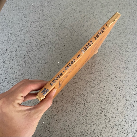 Tell Me About Jesus by Mary Alice Jones VINTAGE 1952 Hardcover book Primitive - Picture 6 of 9